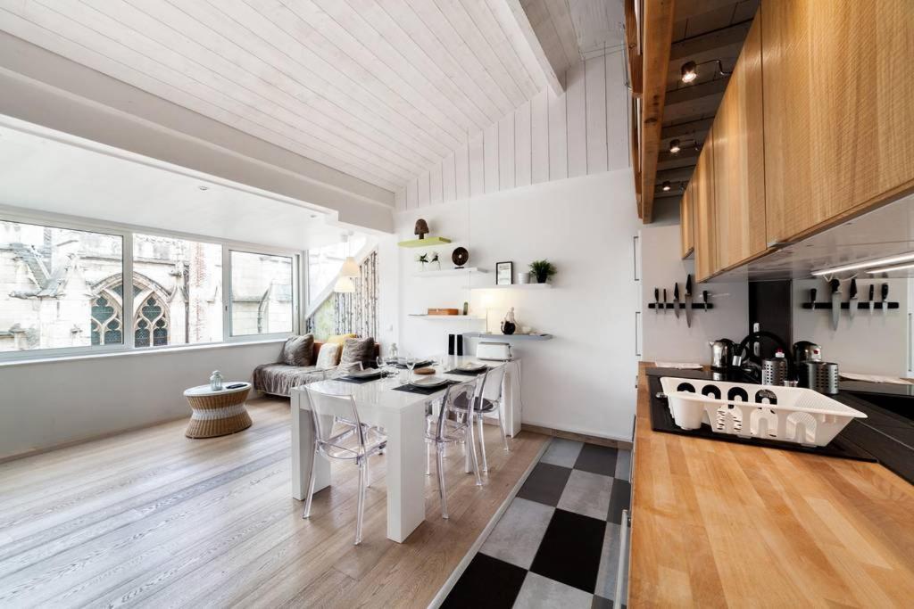 Apartmán Panorama Unique - Duplex En Hyper Centre Ail Lyon Exteriér fotografie